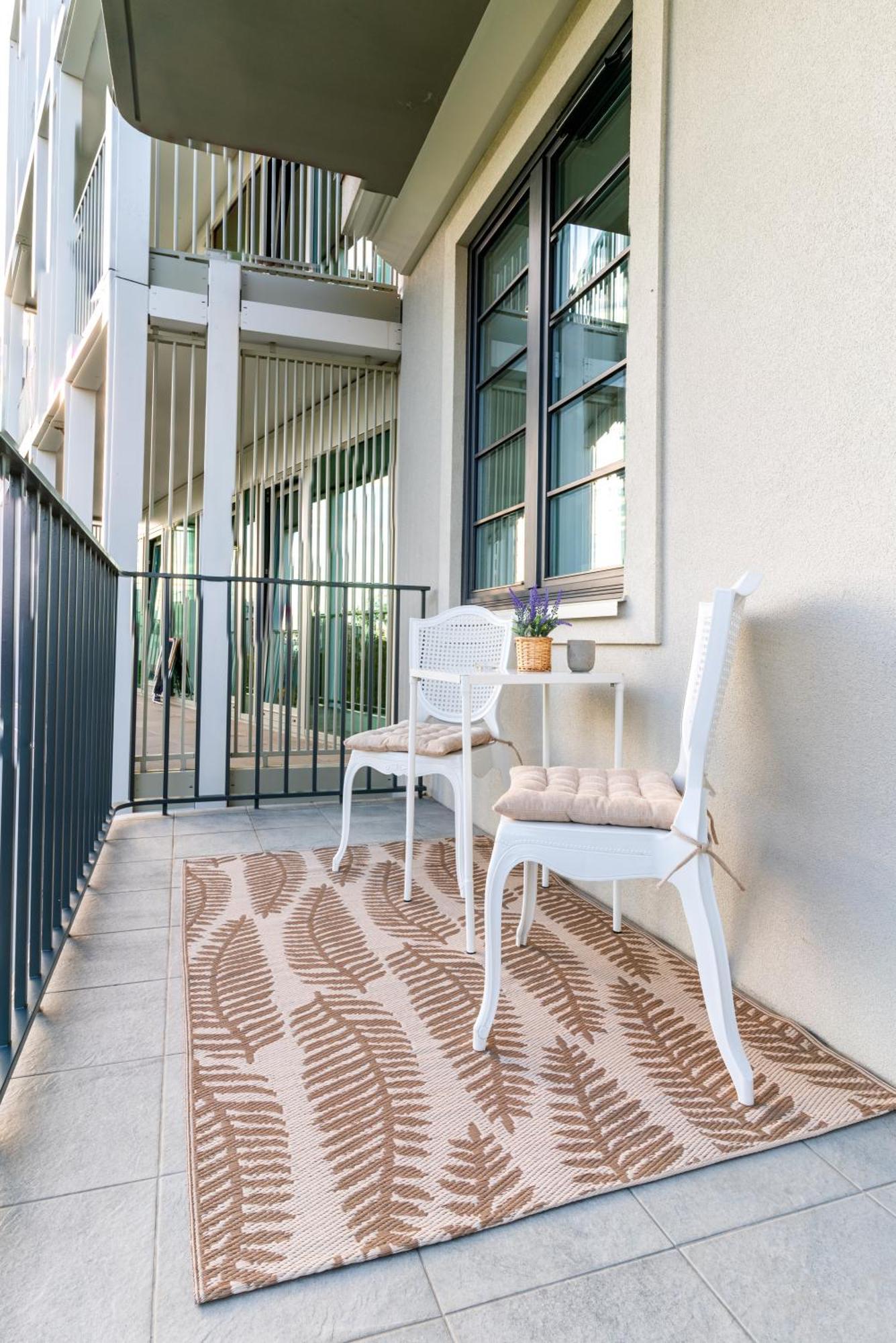 Apartament Versace Jana Pawla Wrocław Exteriör bild